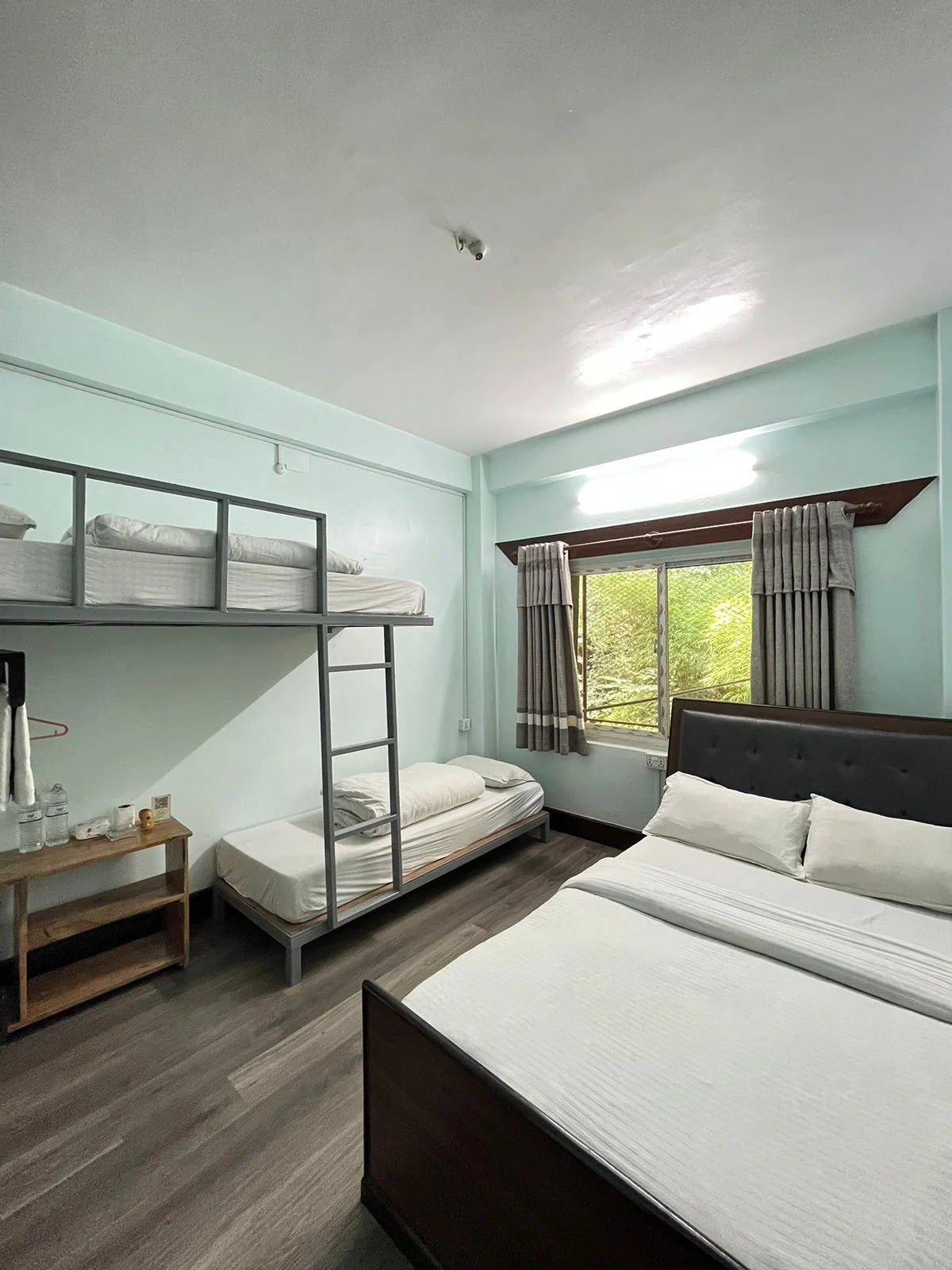 deluxe-room